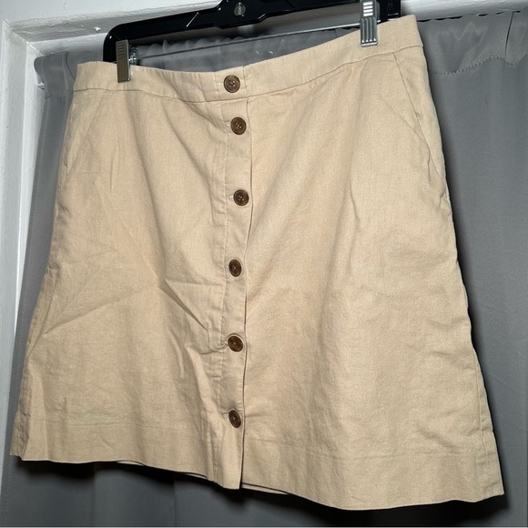 J. Crew Tan Button-Down Light Academia Flared Linen Blend Mini Skirt Size 12 - Picture 2 of 13